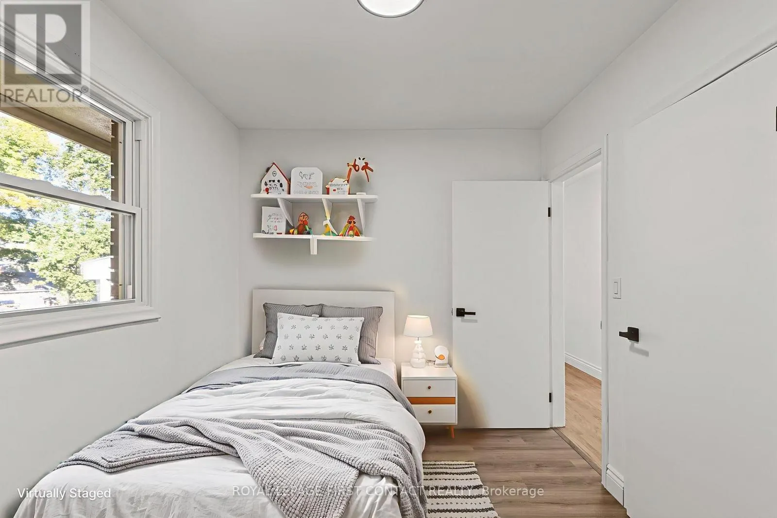 482 ST. VINCENT STREET S