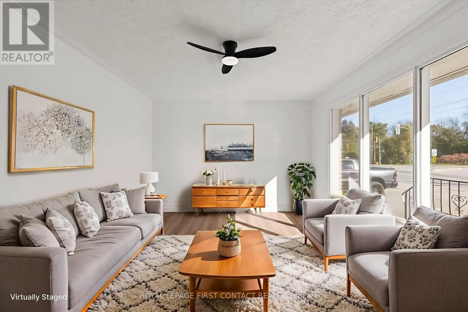 482 ST. VINCENT STREET S