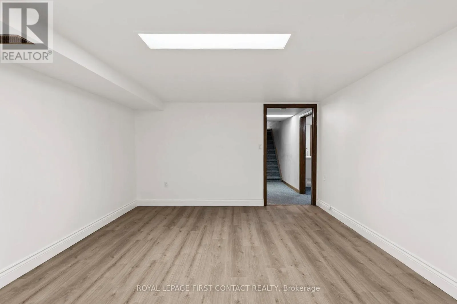 482 ST. VINCENT STREET S