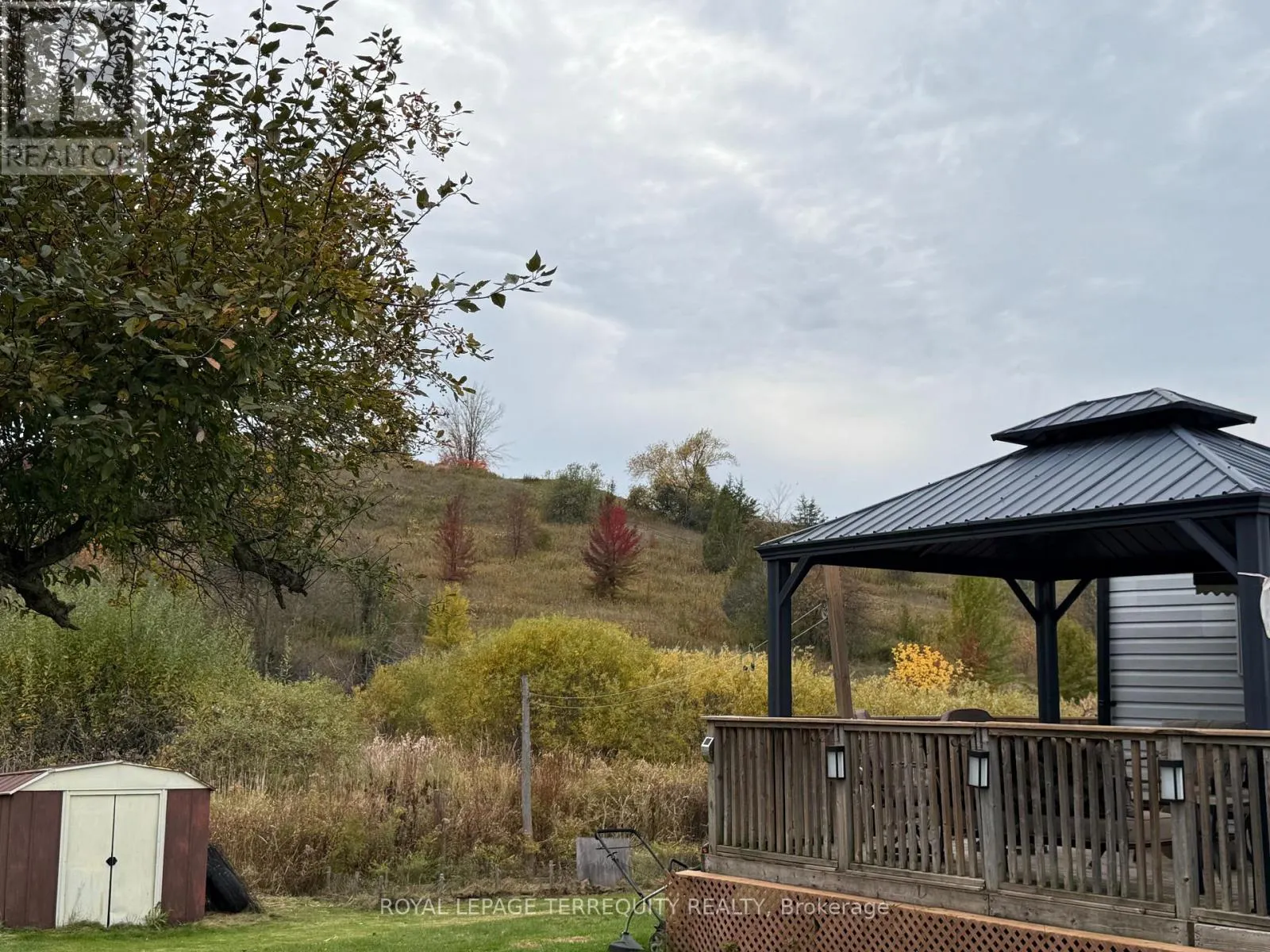 72B - 2244 HERITAGE LINE