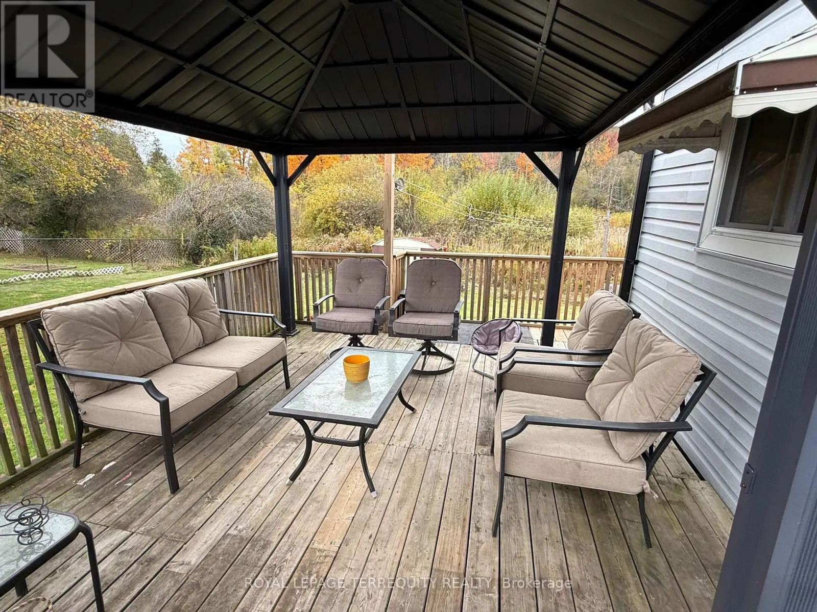 72B - 2244 HERITAGE LINE