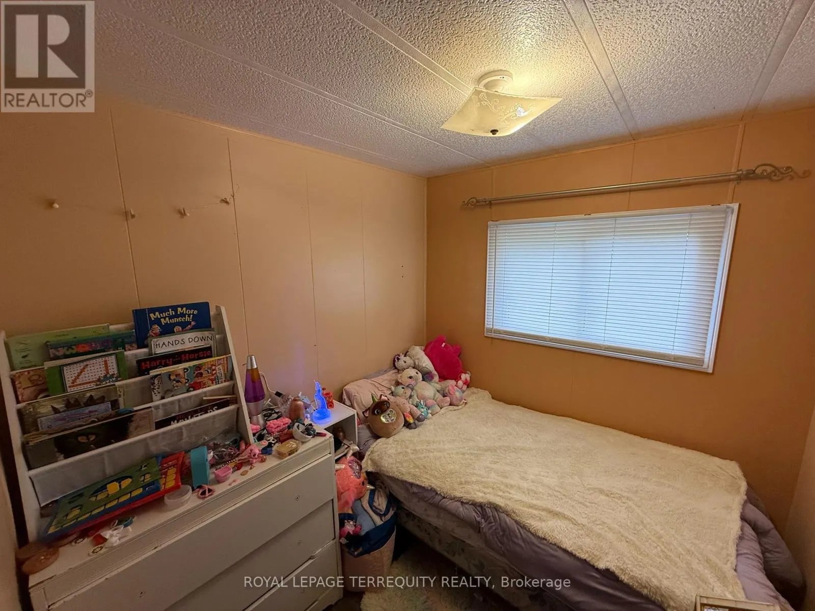 72B - 2244 HERITAGE LINE