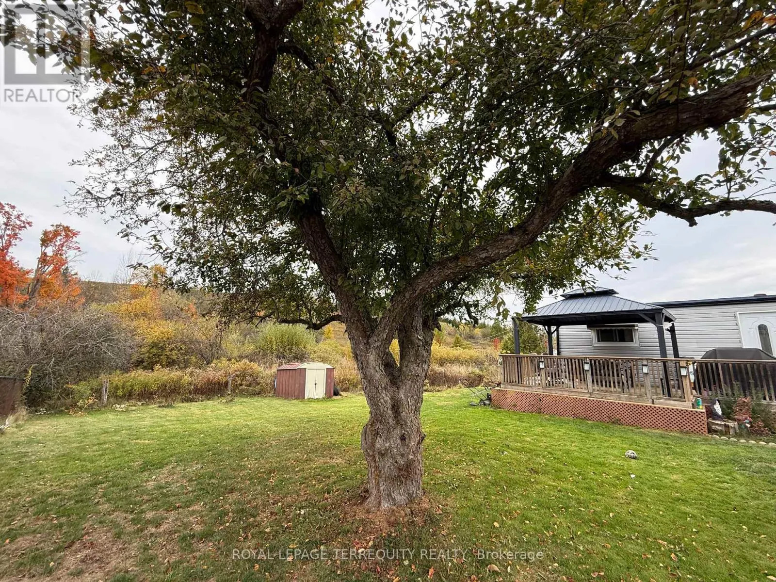 72B - 2244 HERITAGE LINE