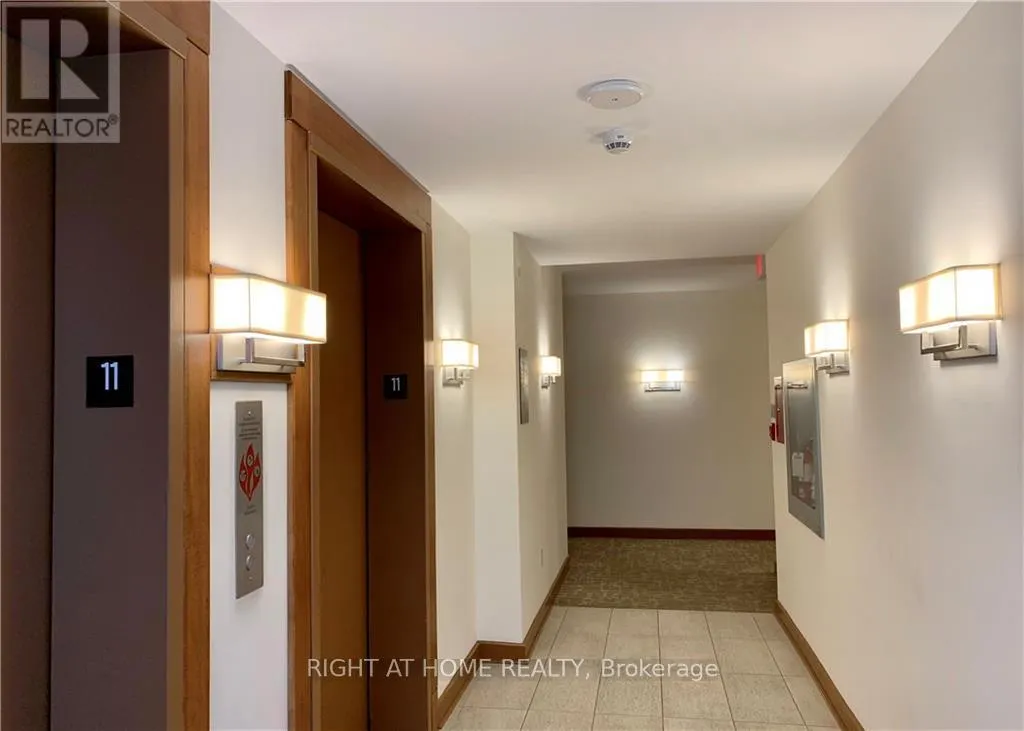 2604 - 242 RIDEAU STREET