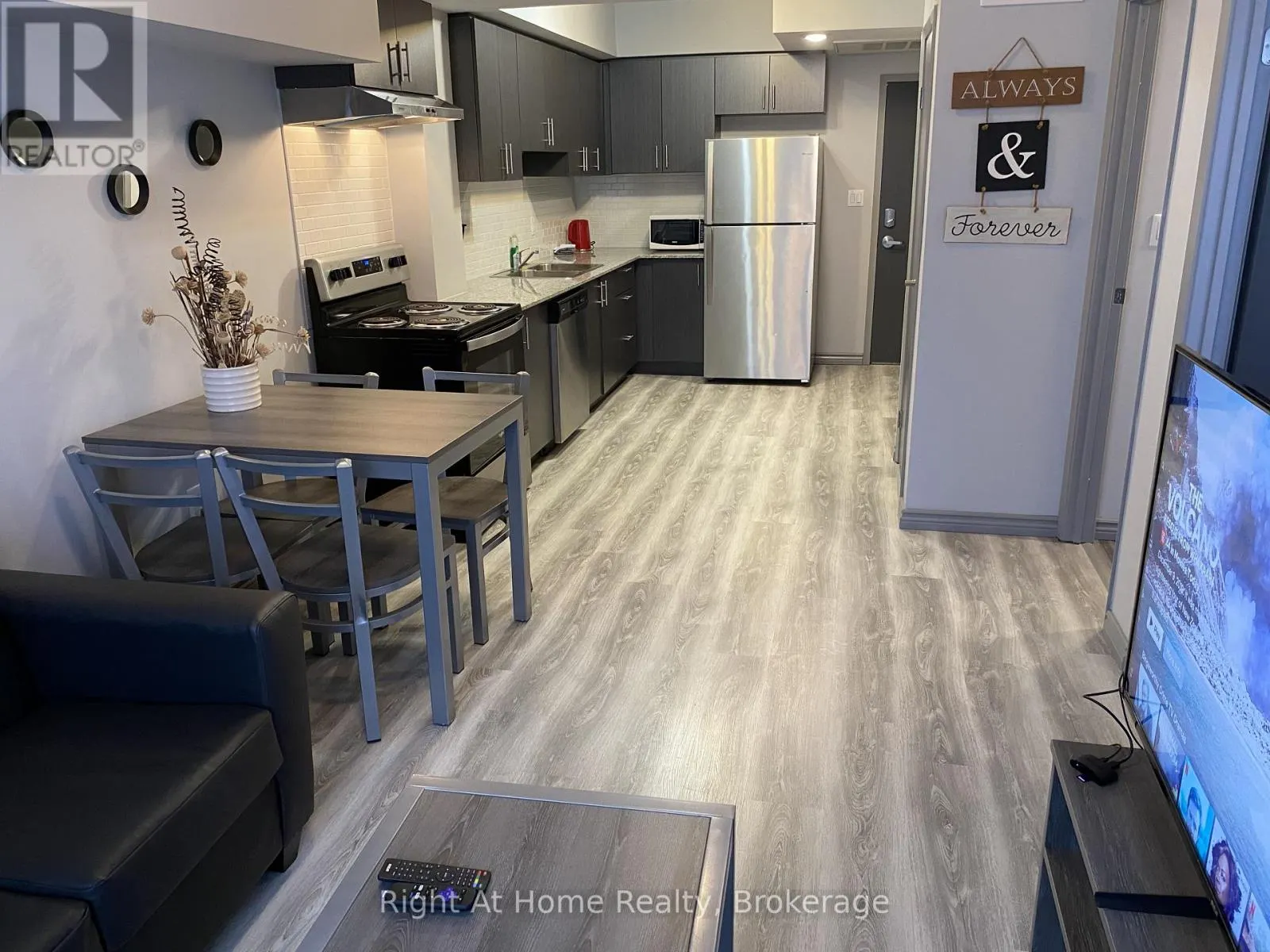 F202 - 275 LARCH STREET, #F202