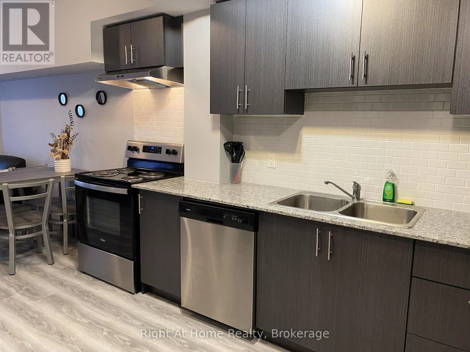 F202 - 275 LARCH STREET, #F202