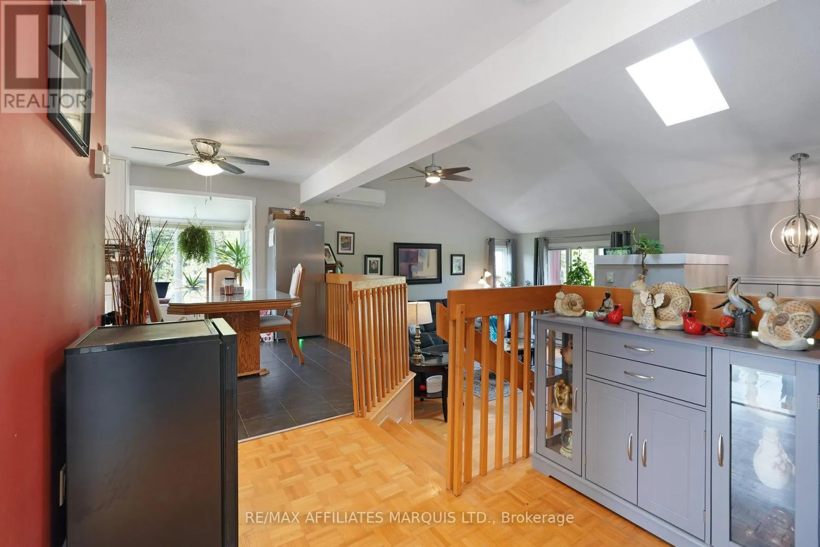 21 STE THERESE BOULEVARD