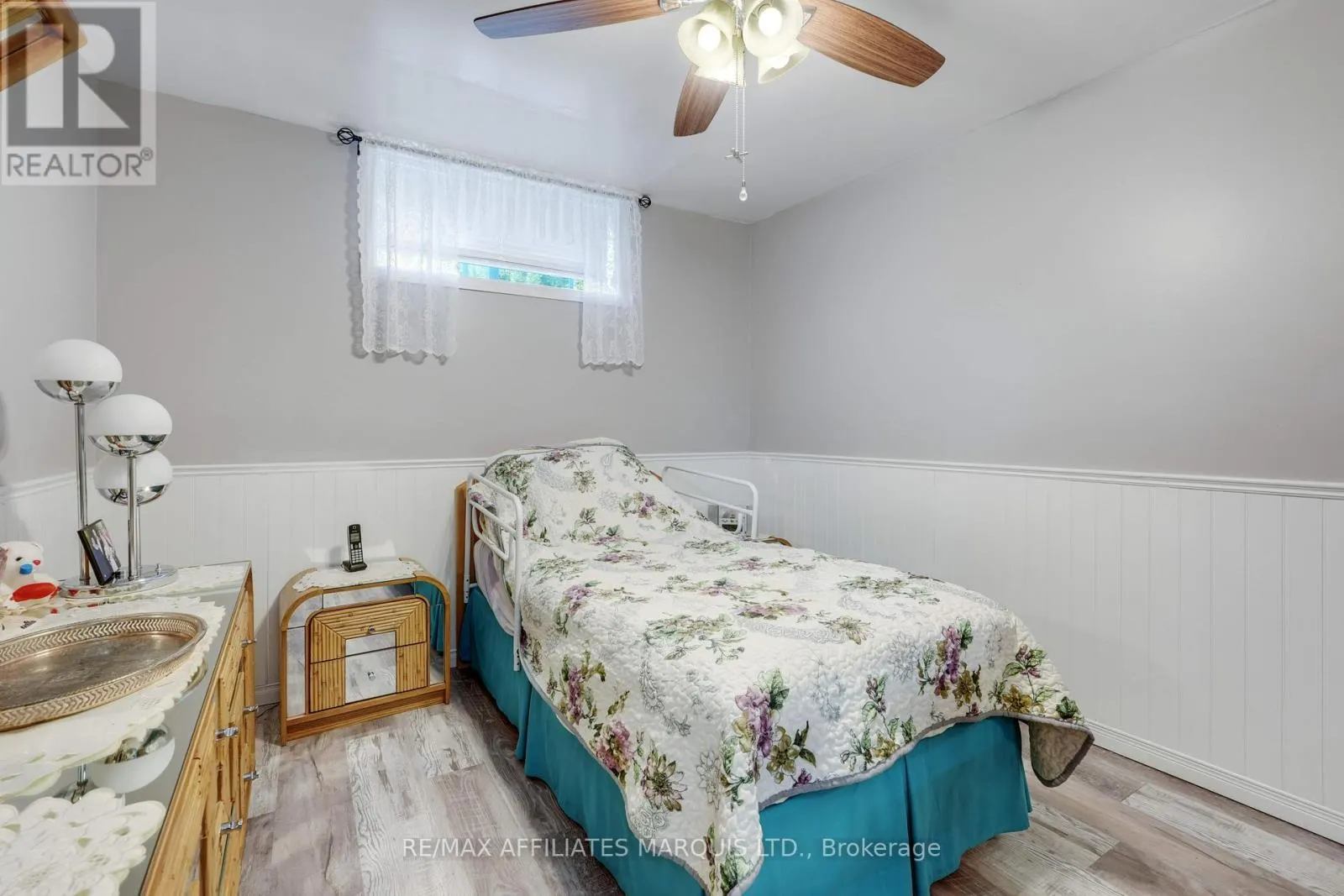 21 STE THERESE BOULEVARD