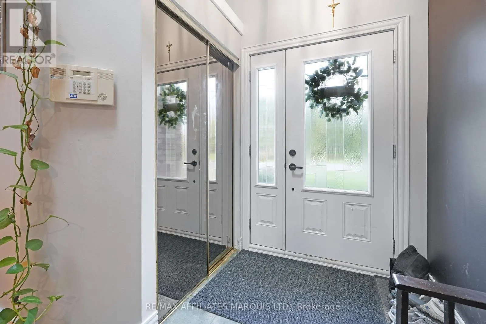 21 STE THERESE BOULEVARD