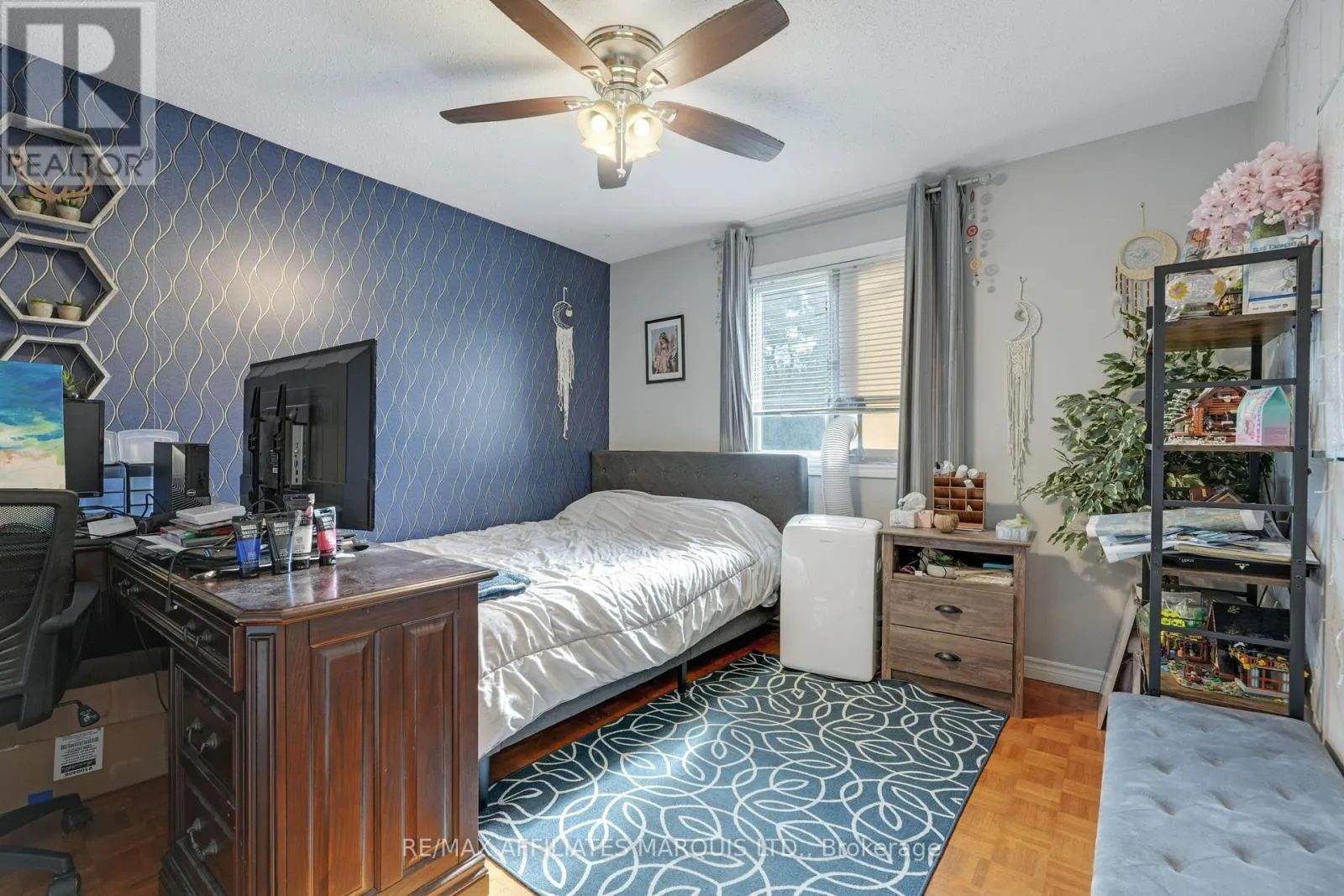 21 STE THERESE BOULEVARD