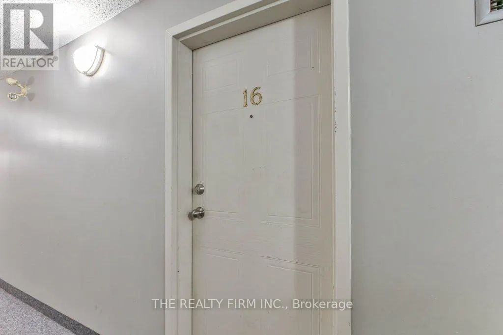 16 - 1096 JALNA BOULEVARD, #16