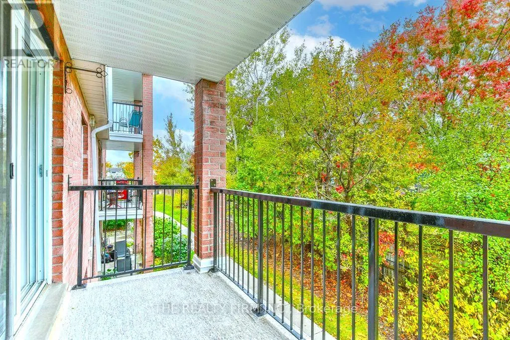 16 - 1096 JALNA BOULEVARD, #16