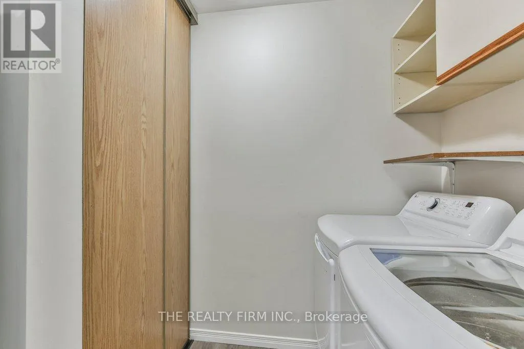 16 - 1096 JALNA BOULEVARD, #16