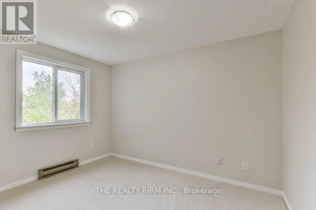 16 - 1096 JALNA BOULEVARD, #16