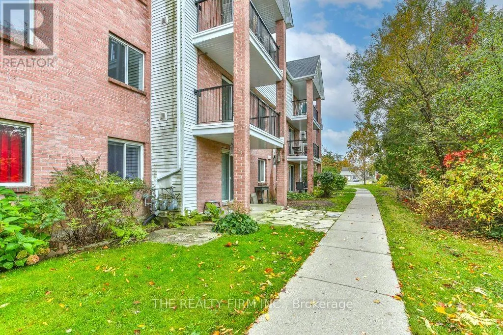 16 - 1096 JALNA BOULEVARD, #16