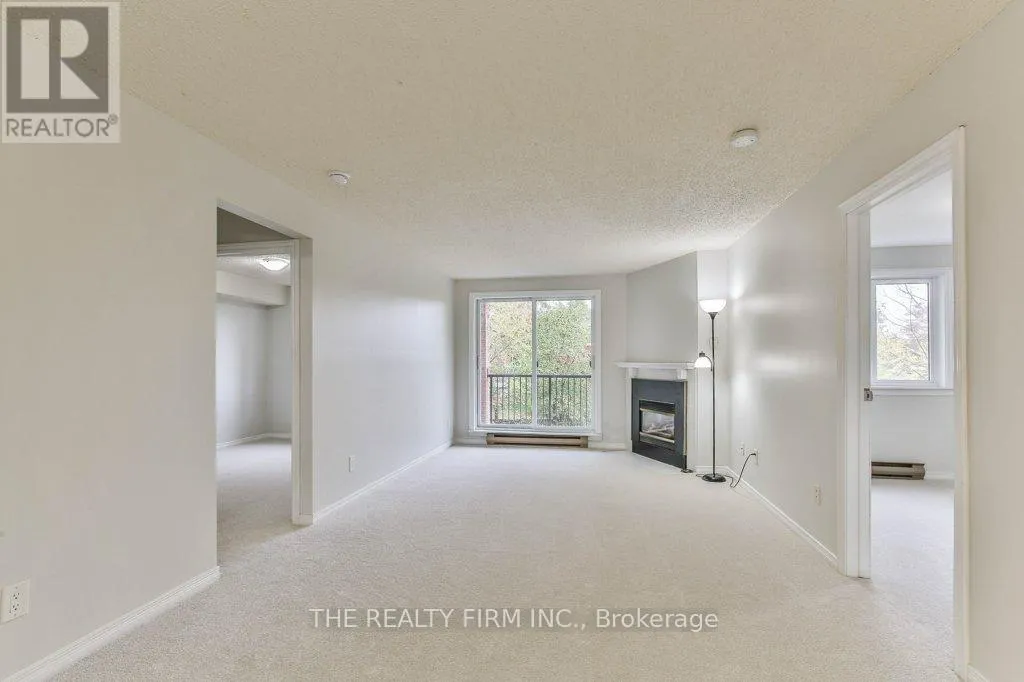 16 - 1096 JALNA BOULEVARD, #16