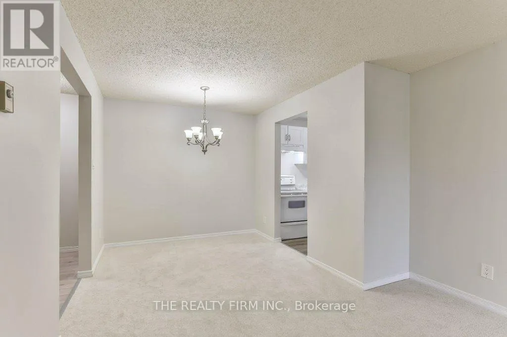 16 - 1096 JALNA BOULEVARD, #16