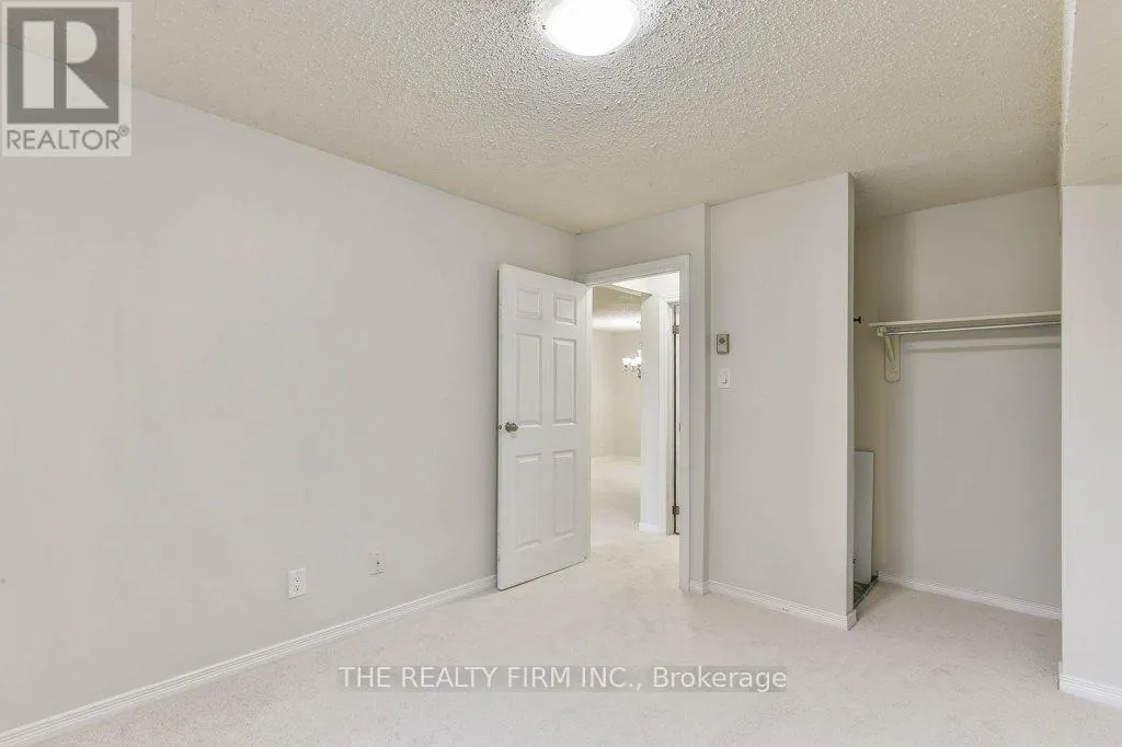 16 - 1096 JALNA BOULEVARD, #16