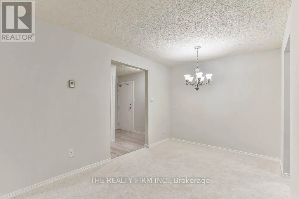 16 - 1096 JALNA BOULEVARD, #16