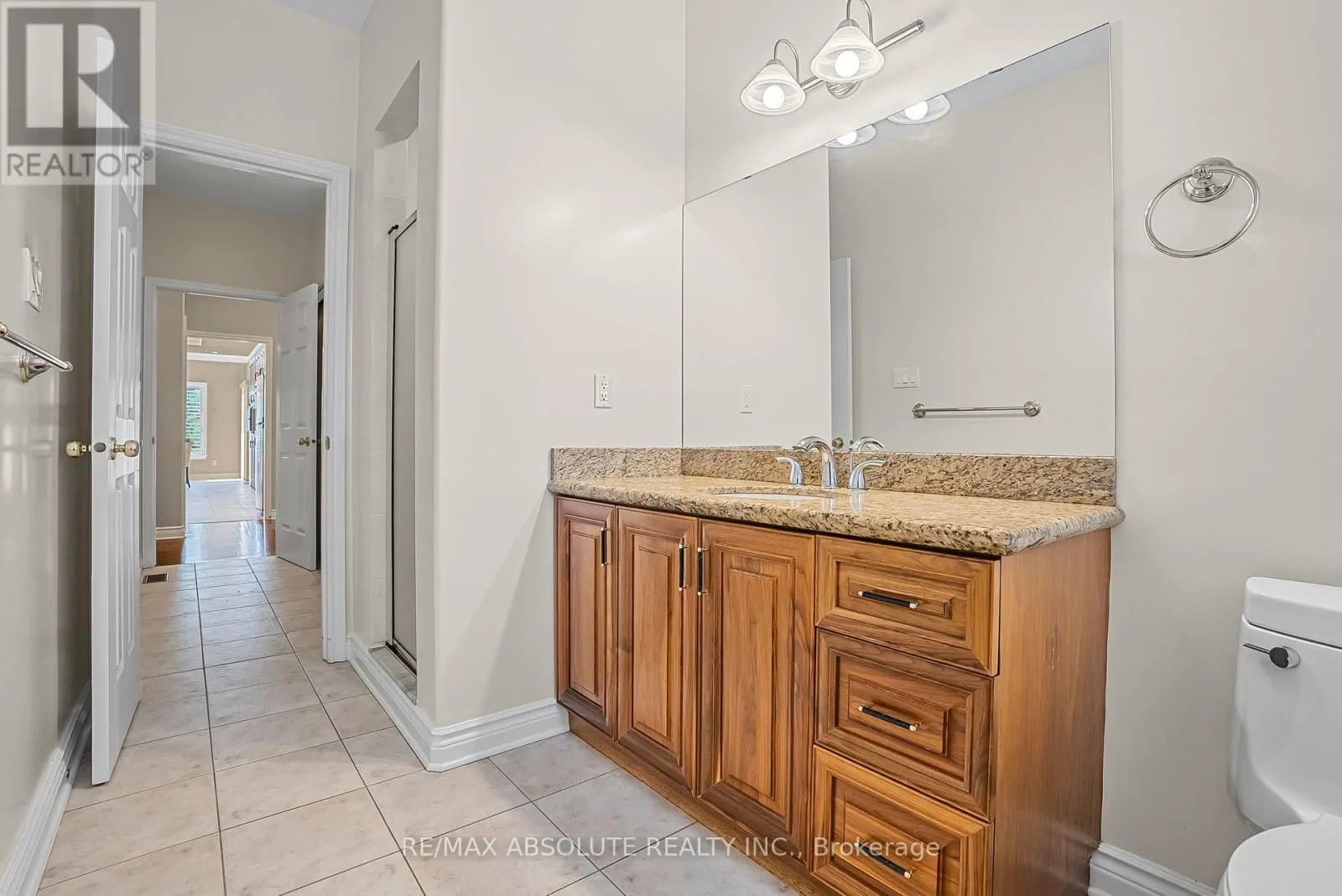 1513 APELDOORN AVENUE