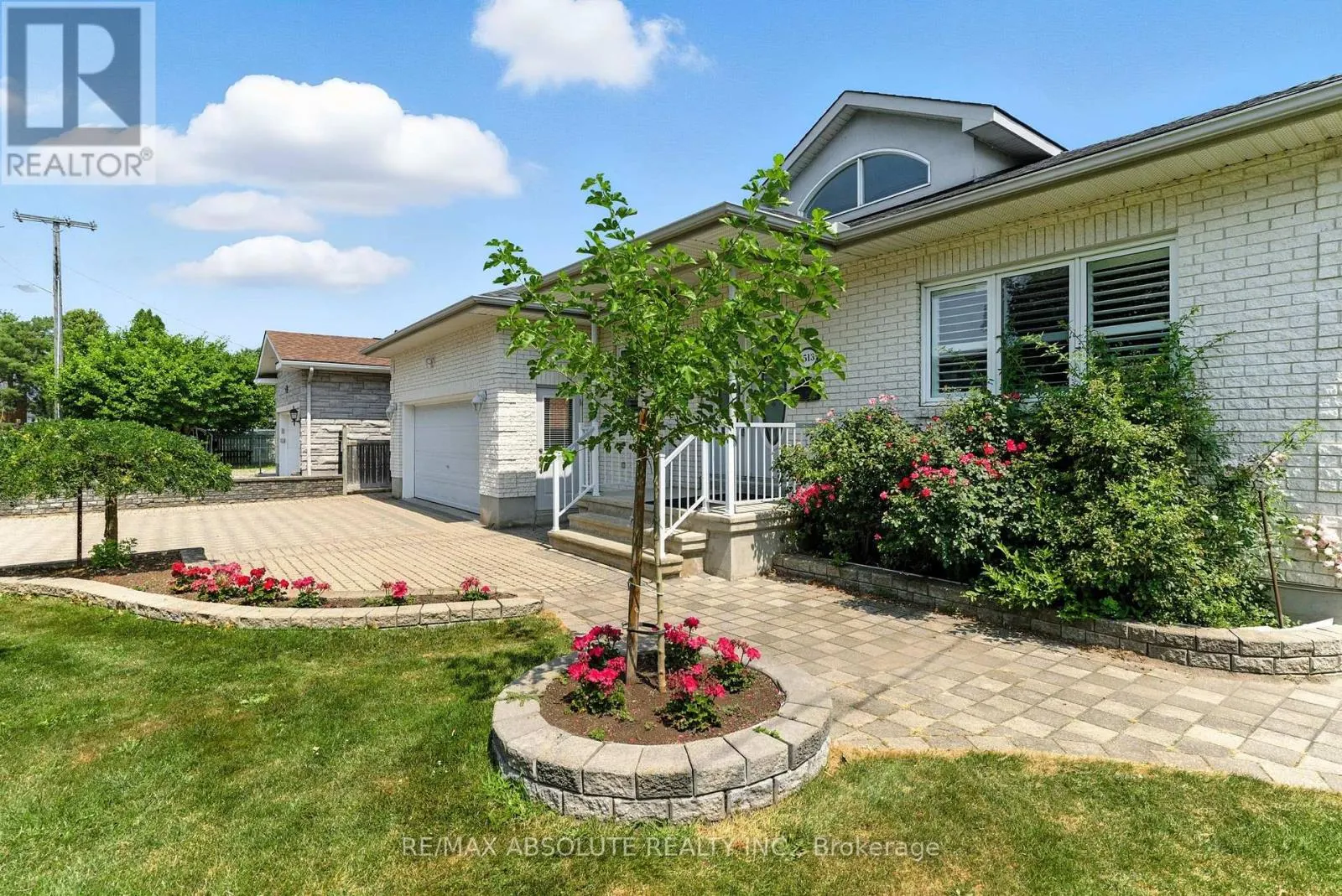 1513 APELDOORN AVENUE