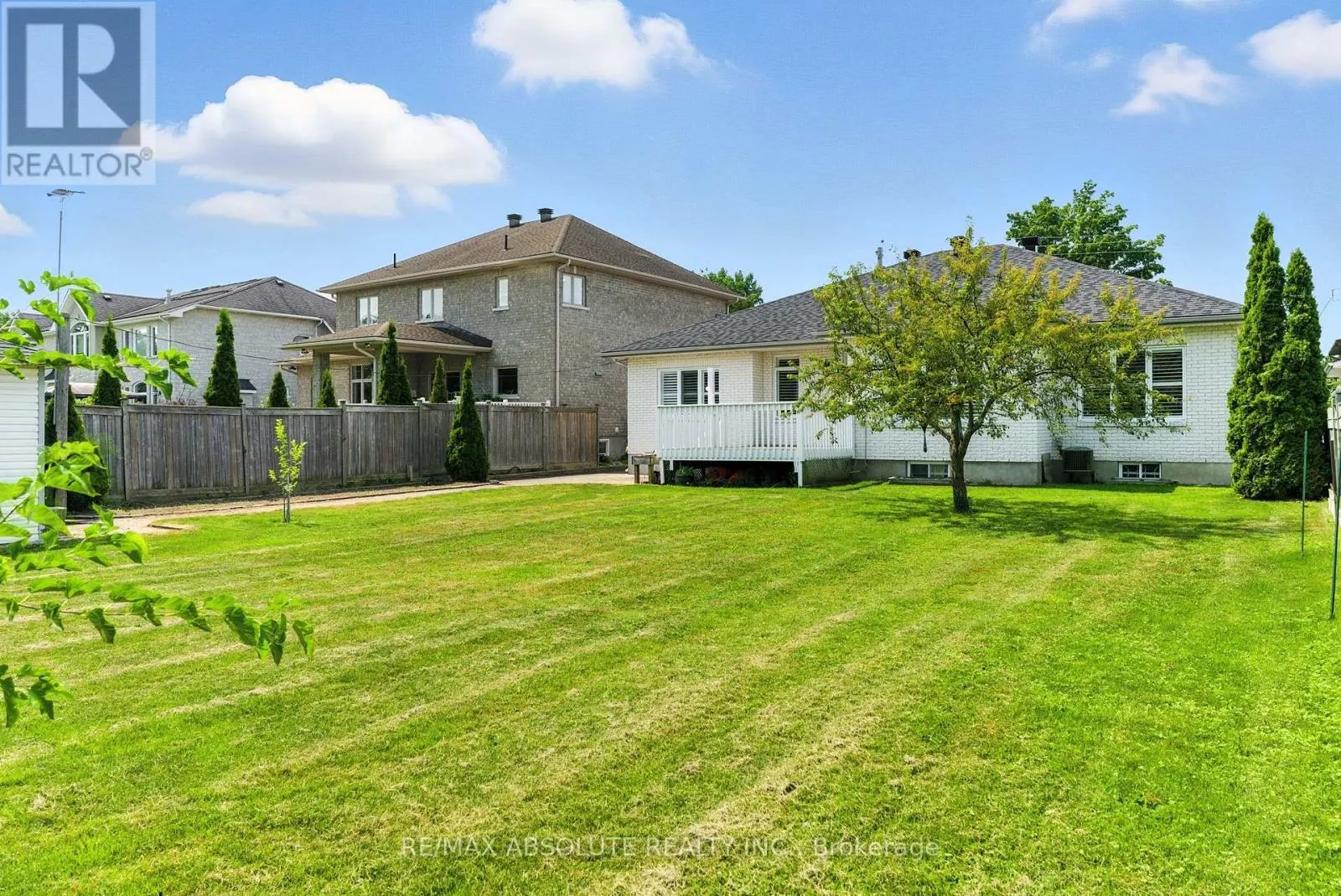 1513 APELDOORN AVENUE