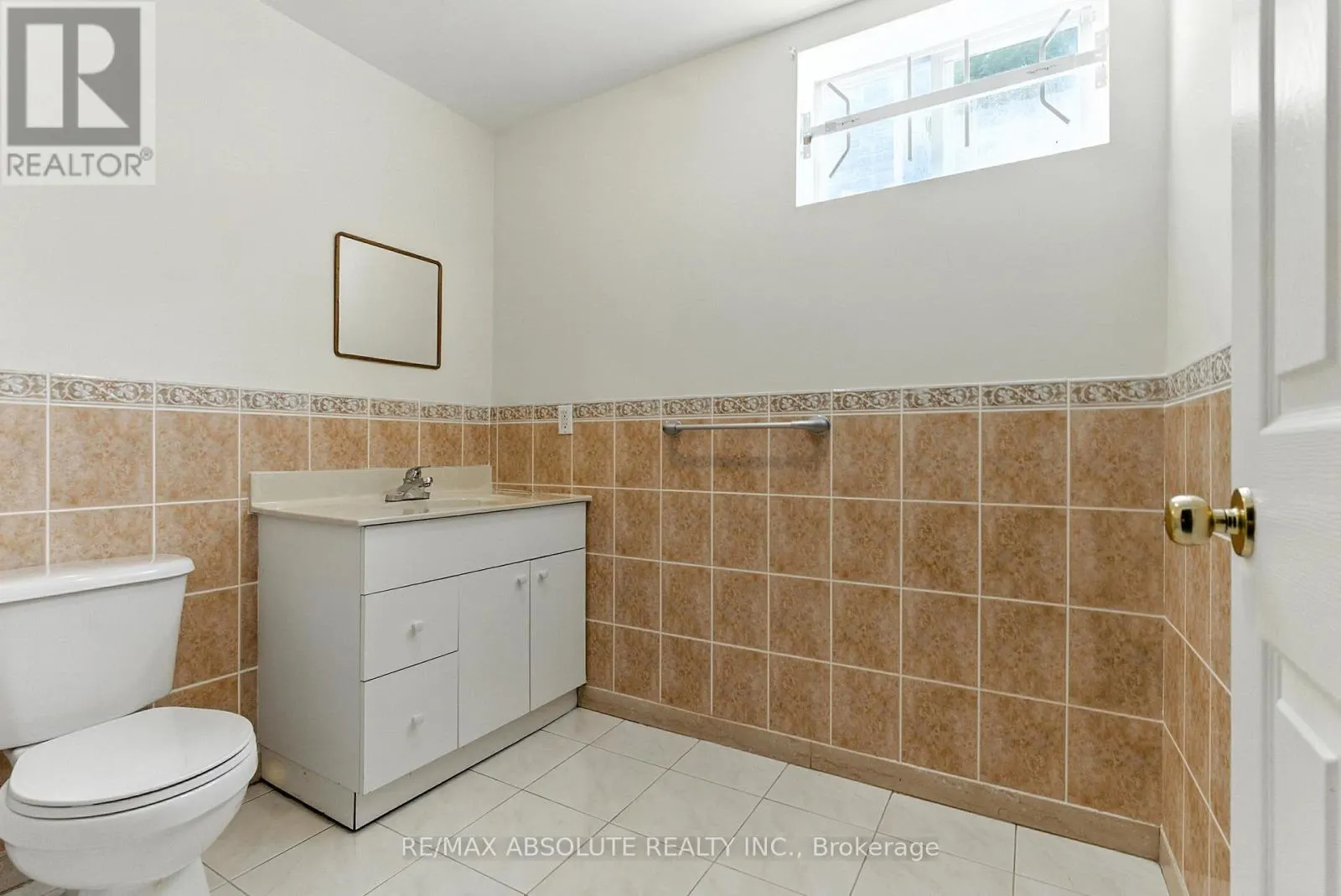 1513 APELDOORN AVENUE