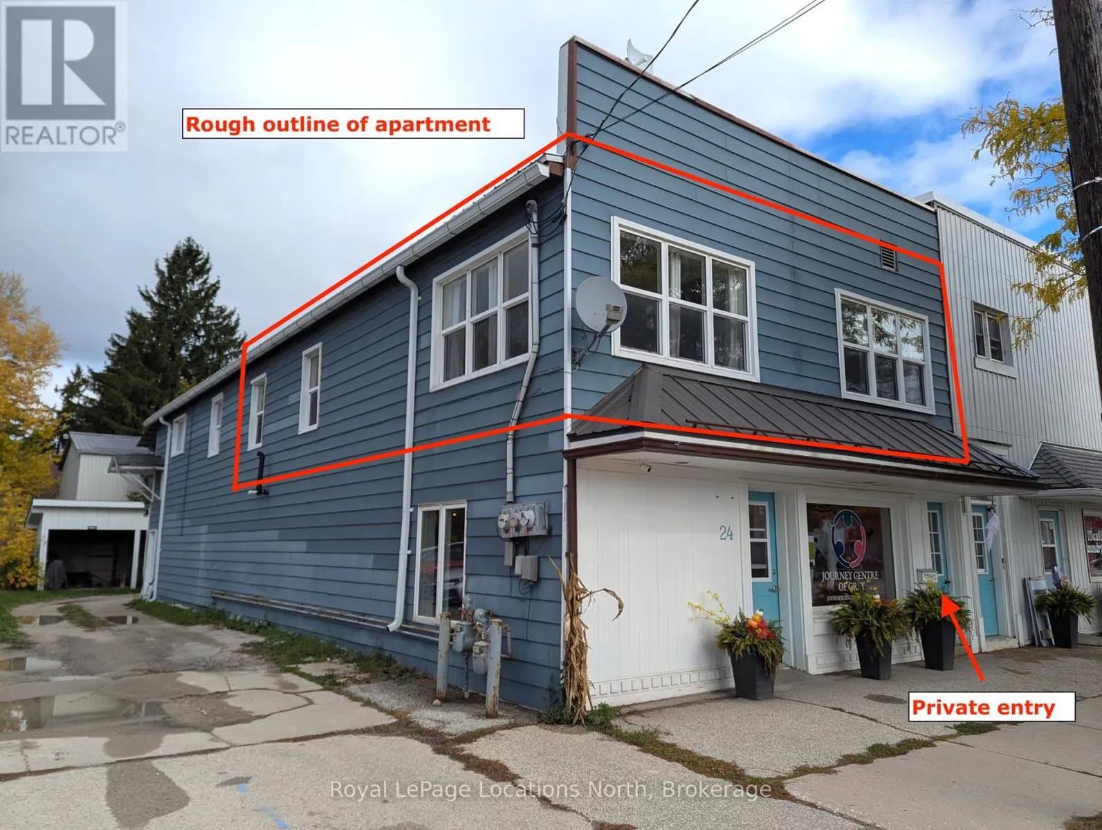 1 - 24 NELSON STREET W, #1