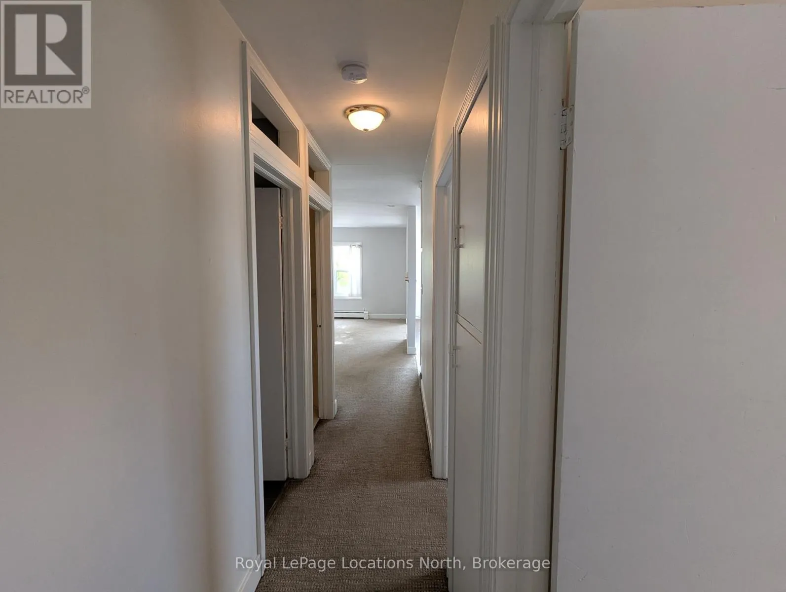 1 - 24 NELSON STREET W, #1