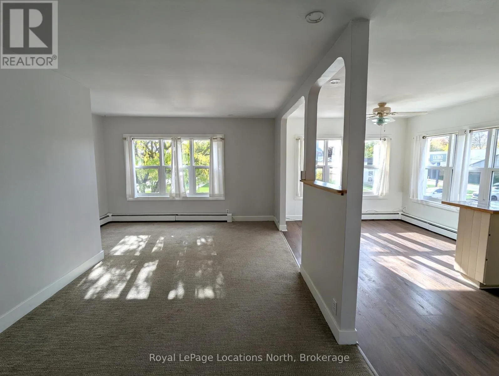 1 - 24 NELSON STREET W, #1