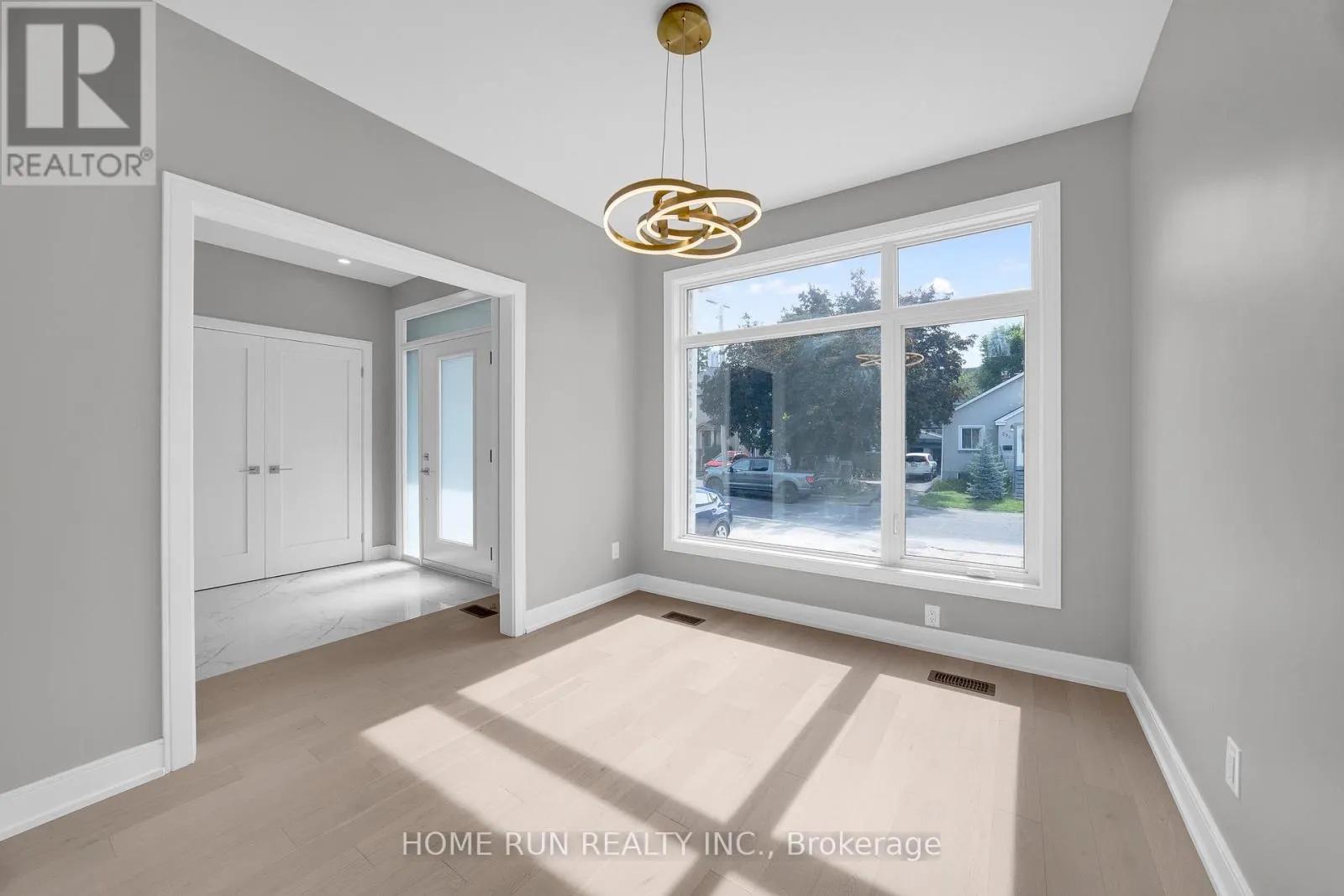 297 DOVERCOURT AVENUE