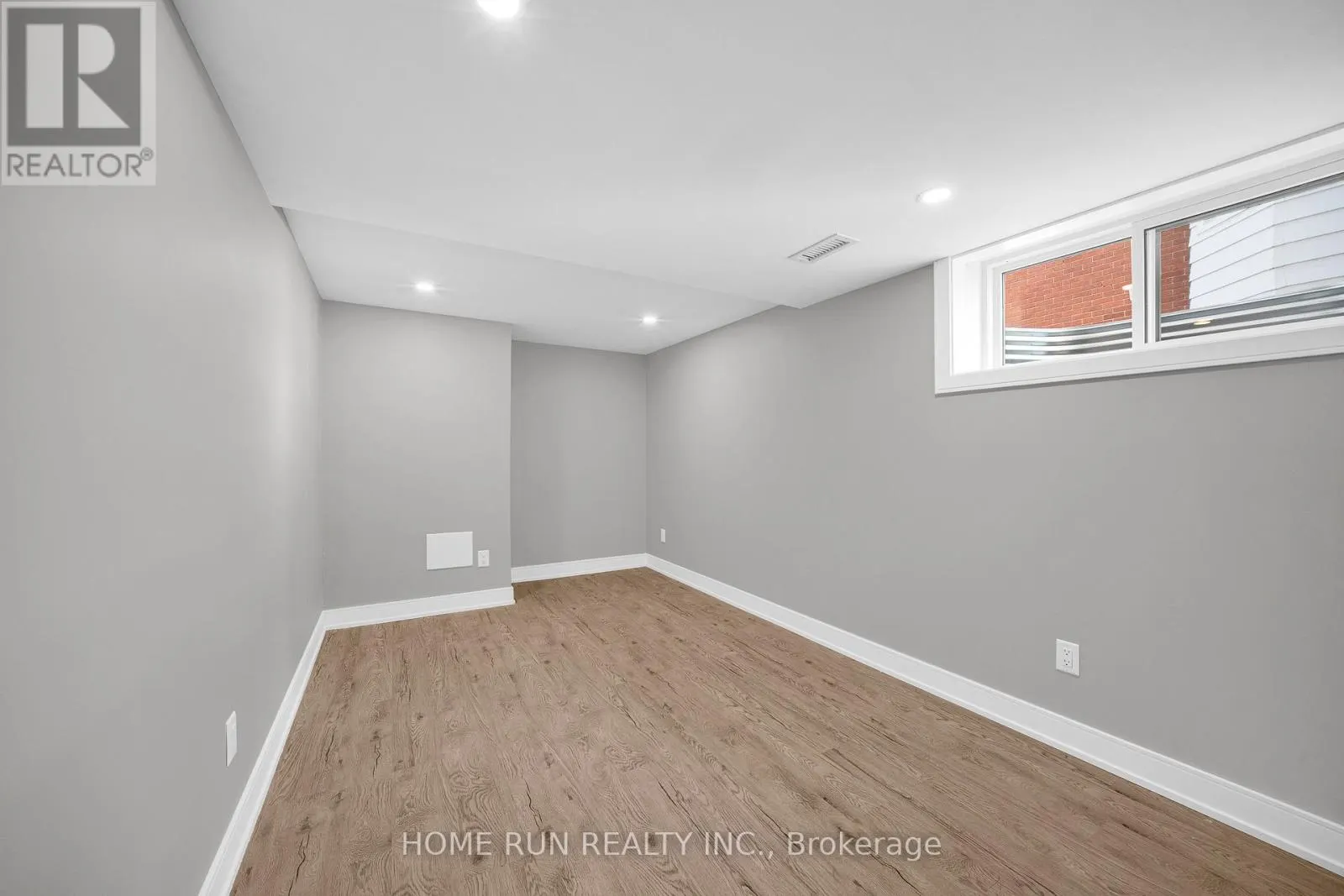 297 DOVERCOURT AVENUE