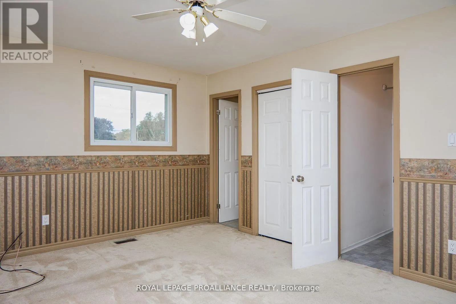 16 COUNTRY CLUB DRIVE