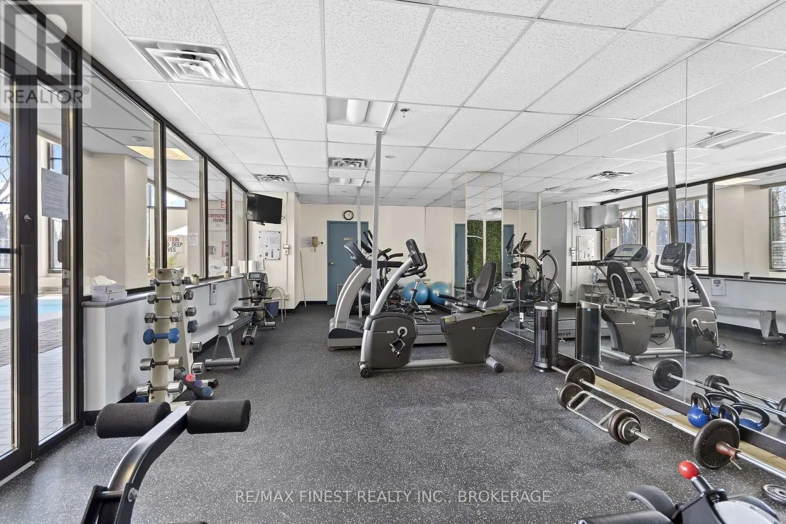 302 - 1000 KING STREET W, #302