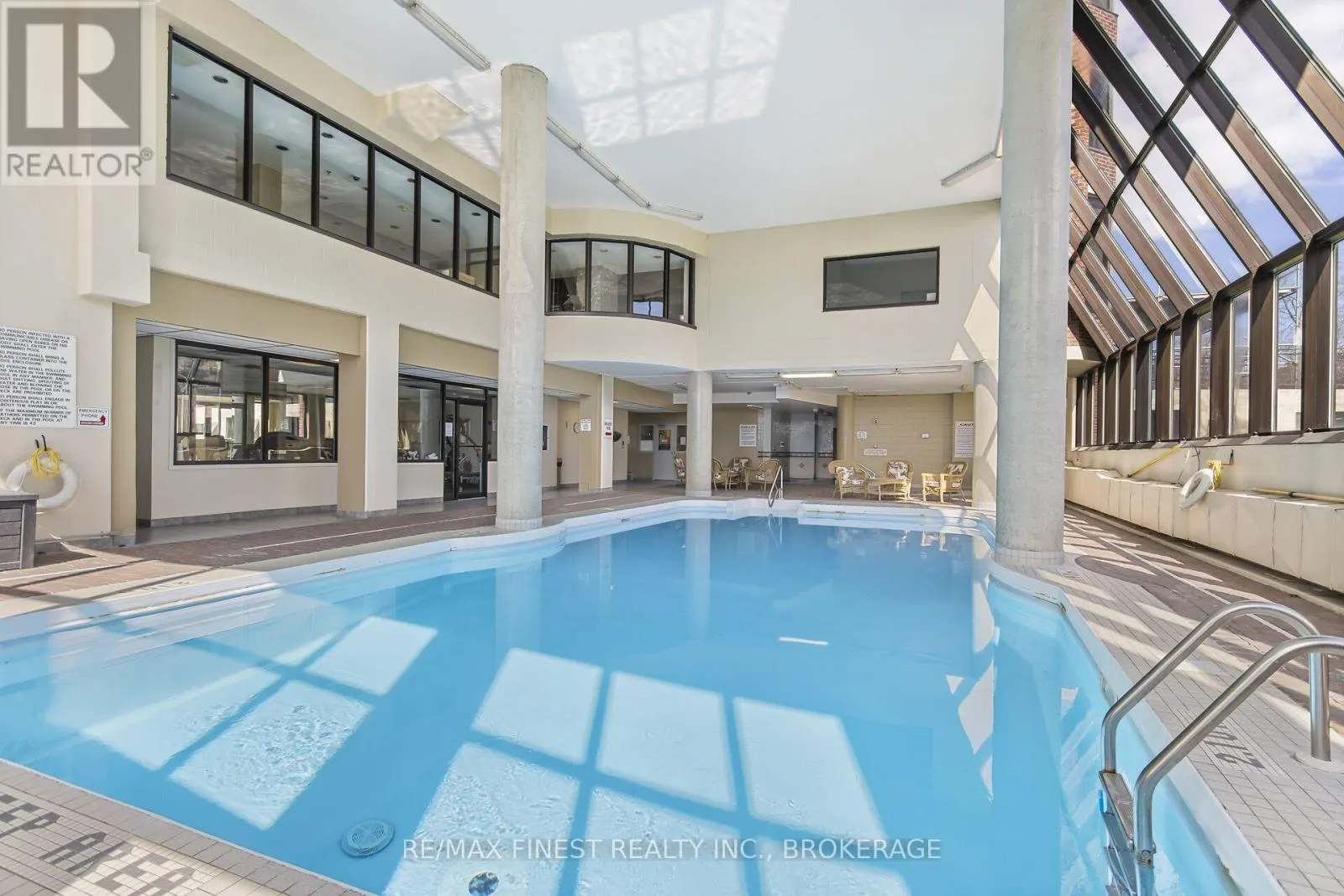 302 - 1000 KING STREET W, #302