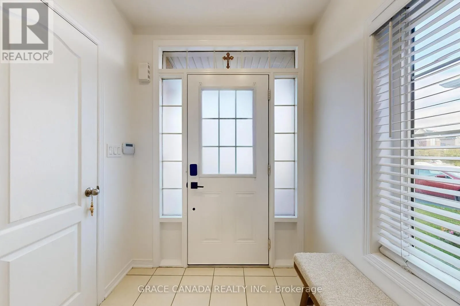 43 BANKFIELD CRESCENT