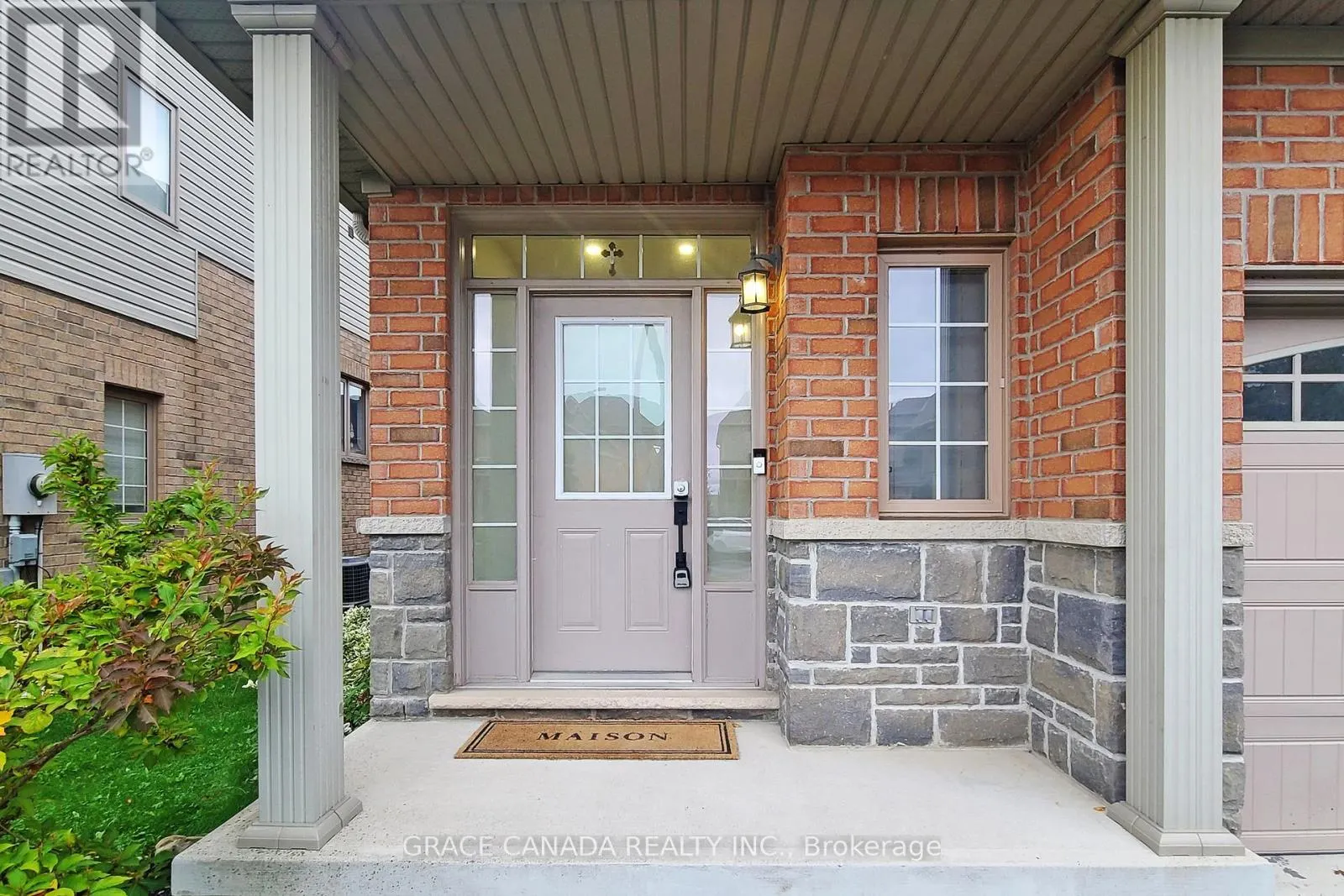 43 BANKFIELD CRESCENT