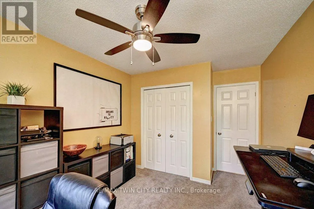 347 BUSHVIEW CRESCENT