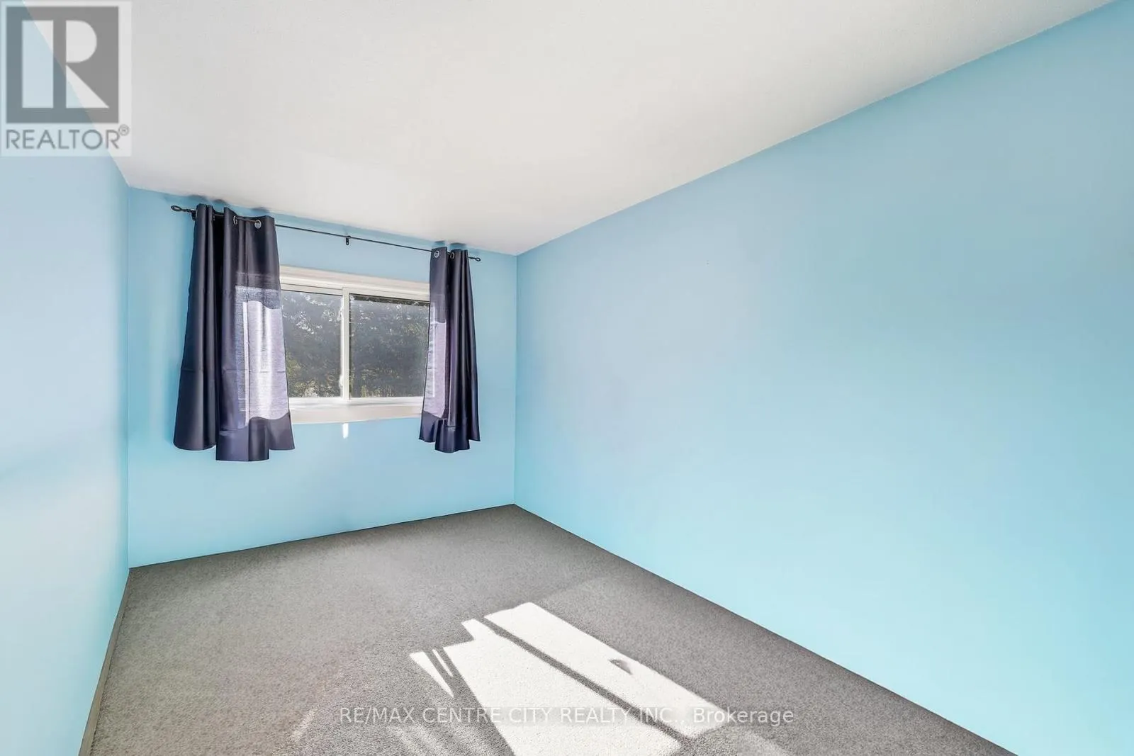 31 - 337 KINGSWOOD DRIVE, #31