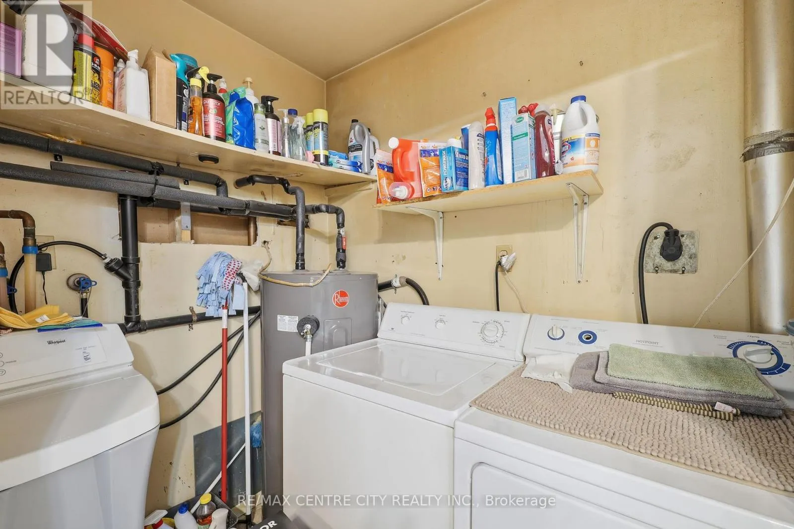 31 - 337 KINGSWOOD DRIVE, #31