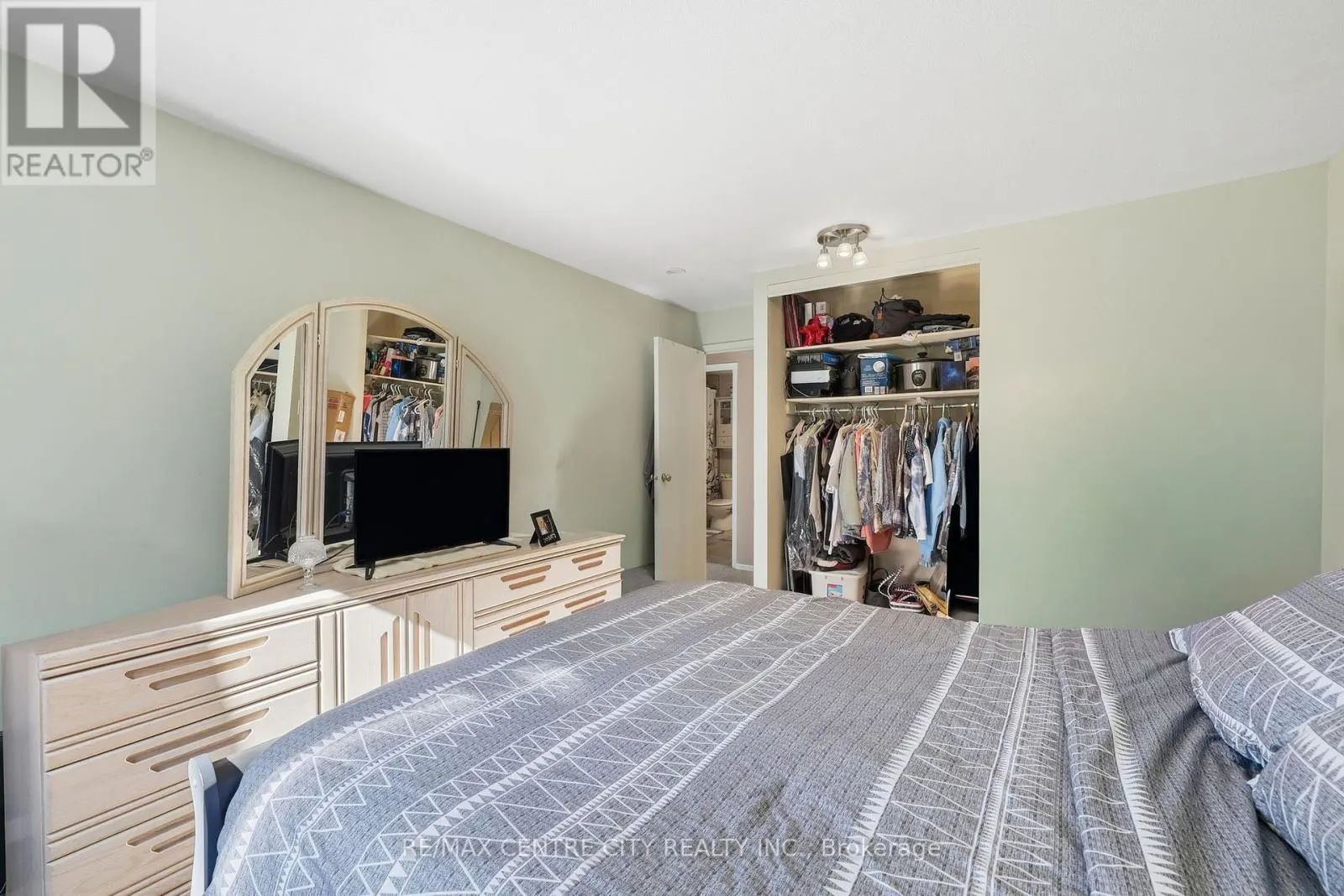 31 - 337 KINGSWOOD DRIVE, #31