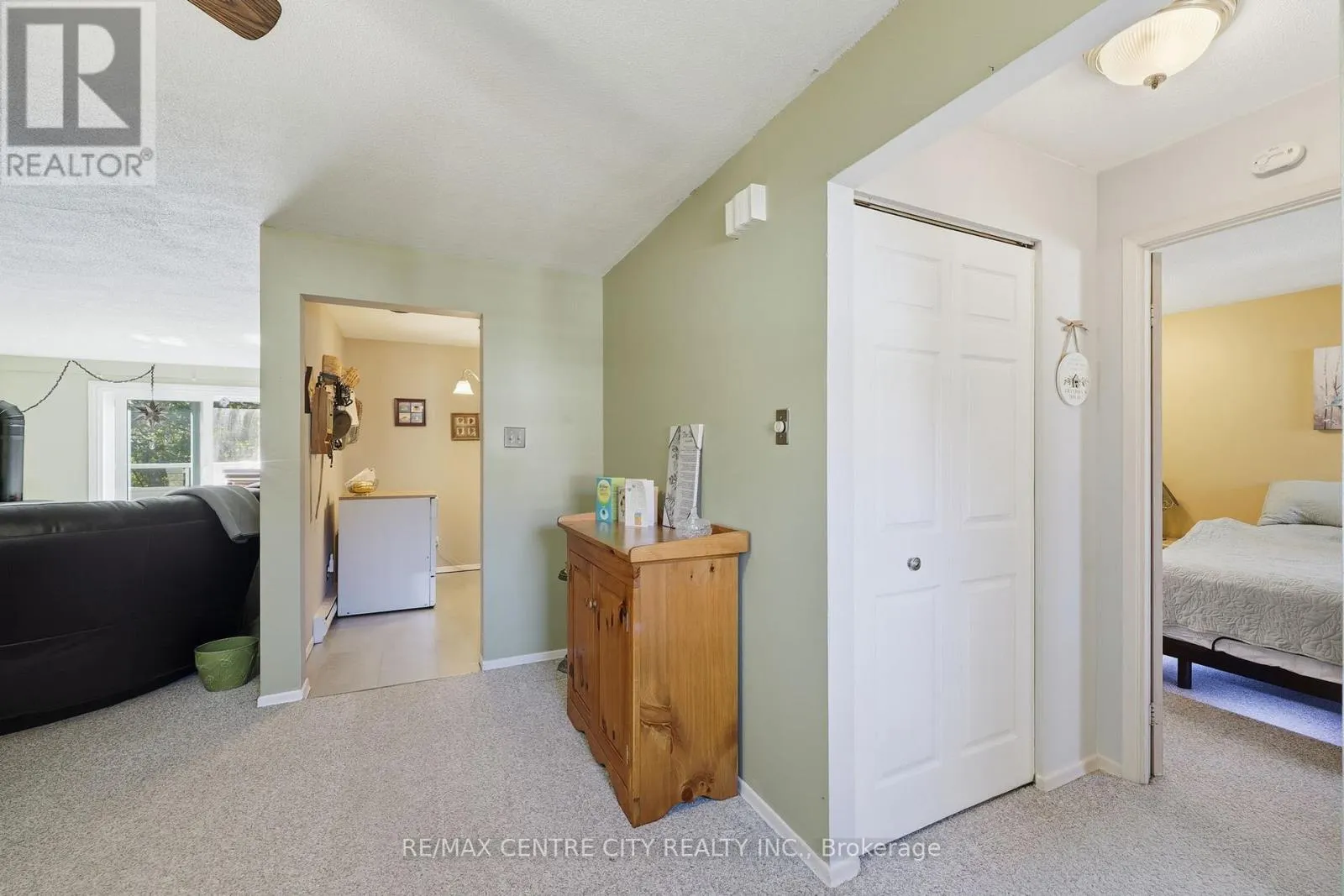 31 - 337 KINGSWOOD DRIVE, #31