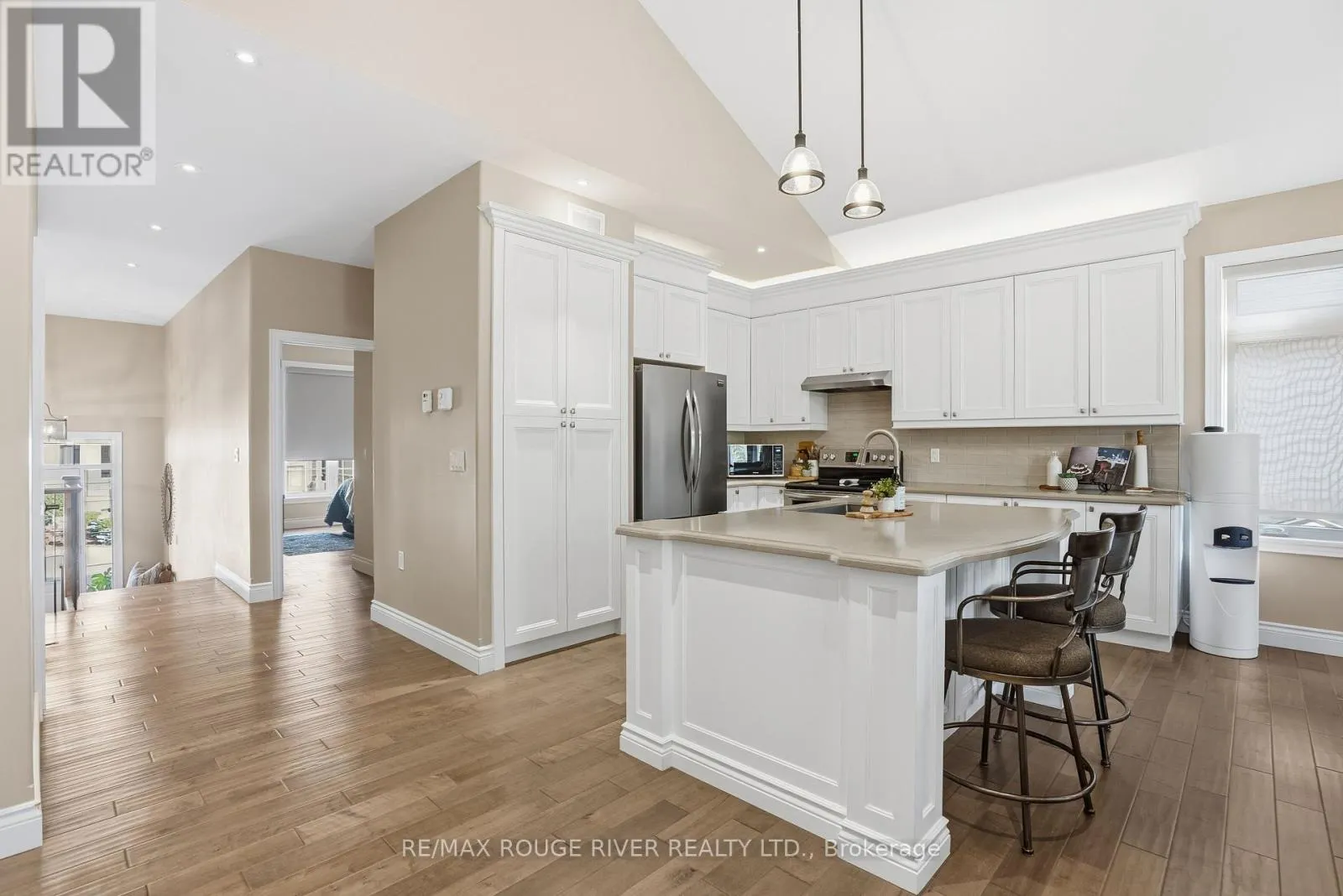 50 - 17 LOCKSIDE DRIVE, #50