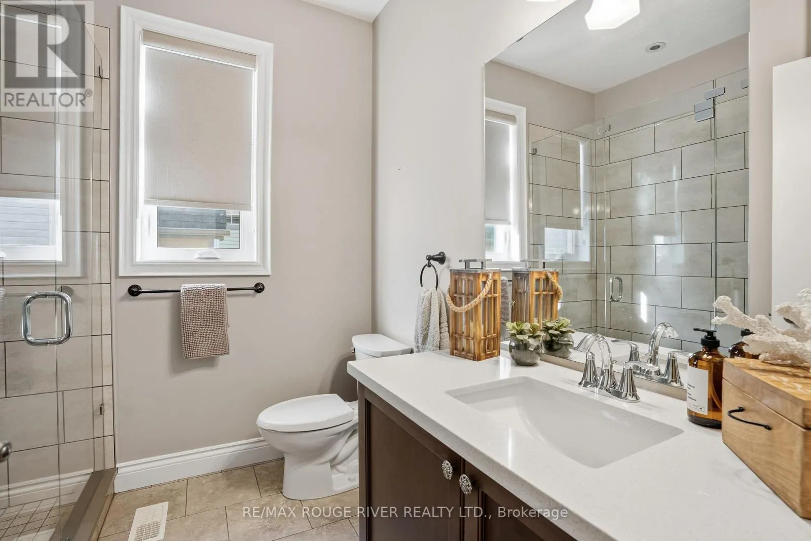 50 - 17 LOCKSIDE DRIVE, #50