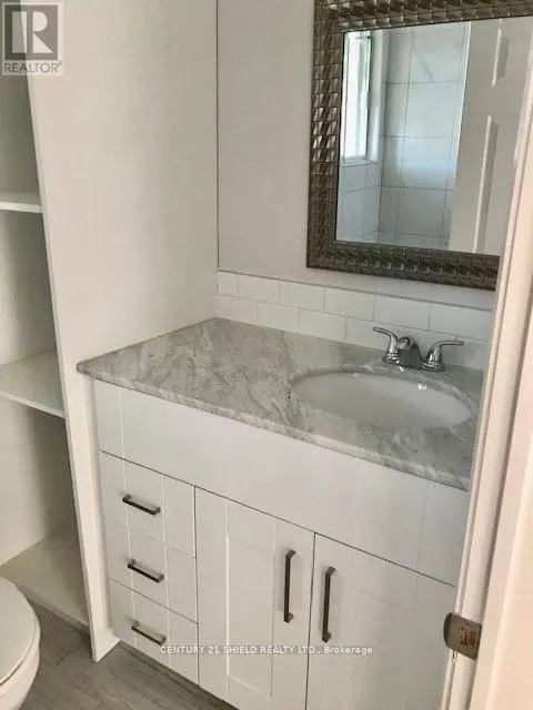 647 GLOUCESTER STREET N