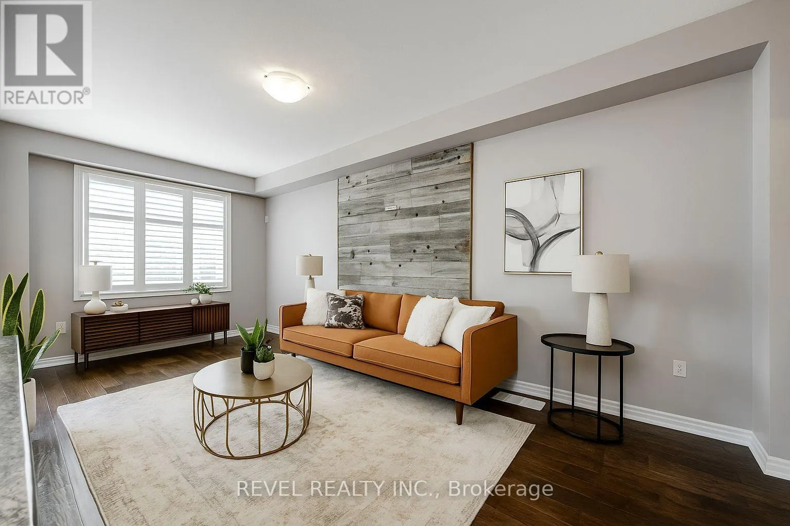 22 - 247 FESTIVAL WAY