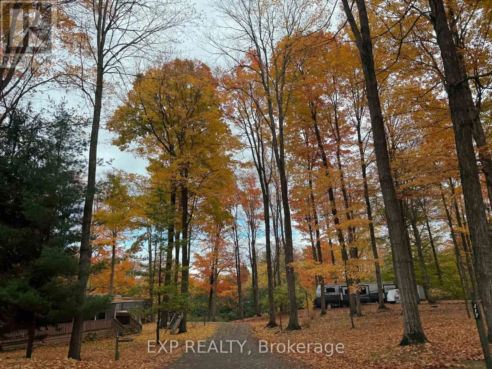 616 - 923590 RD 92 RR#3 ROAD, #616