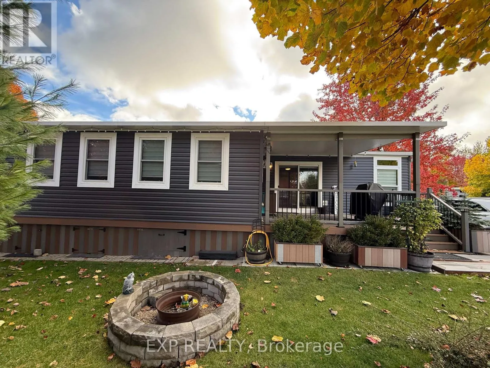 616 - 923590 RD 92 RR#3 ROAD, #616