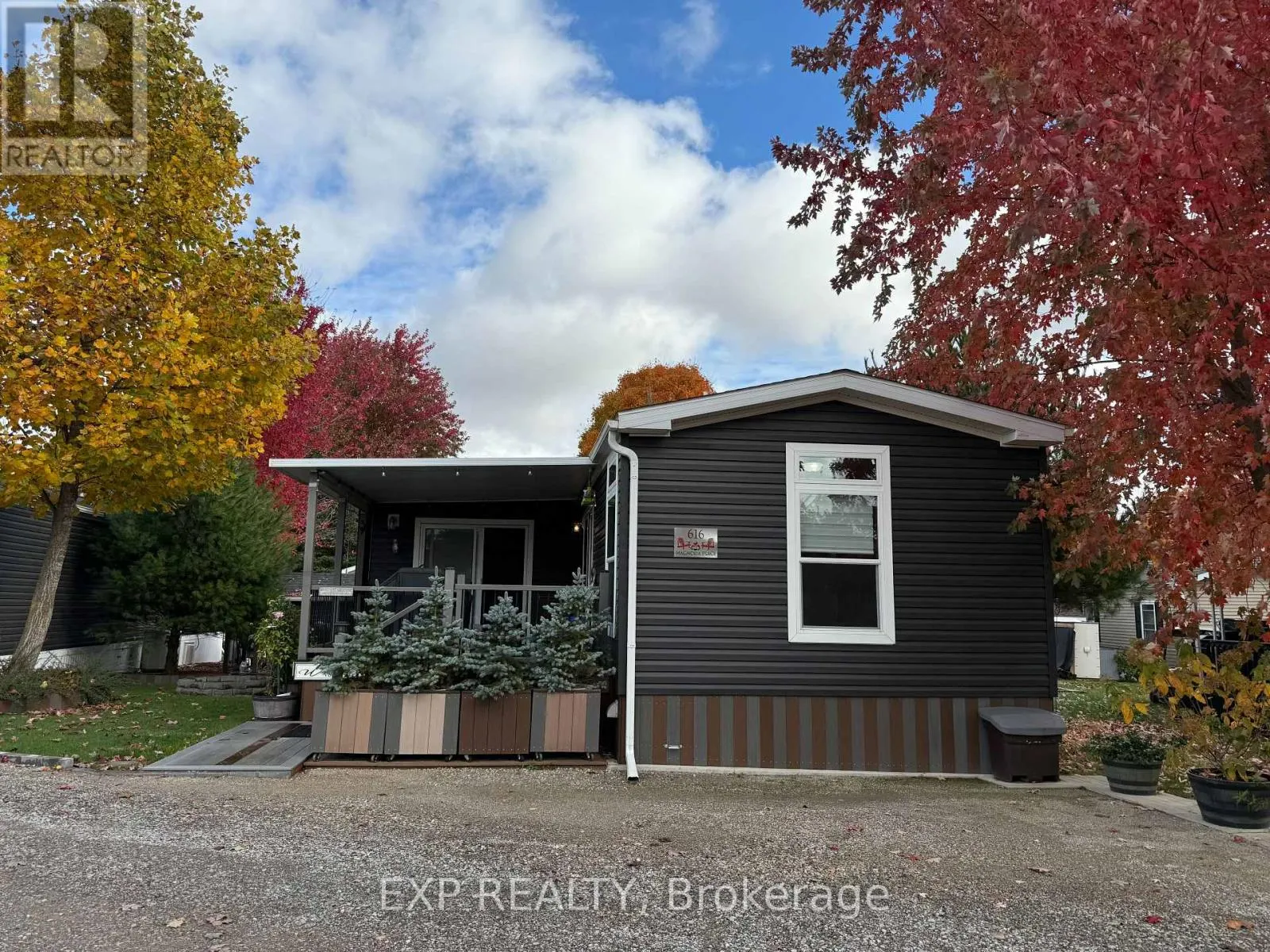 616 - 923590 RD 92 RR#3 ROAD, #616