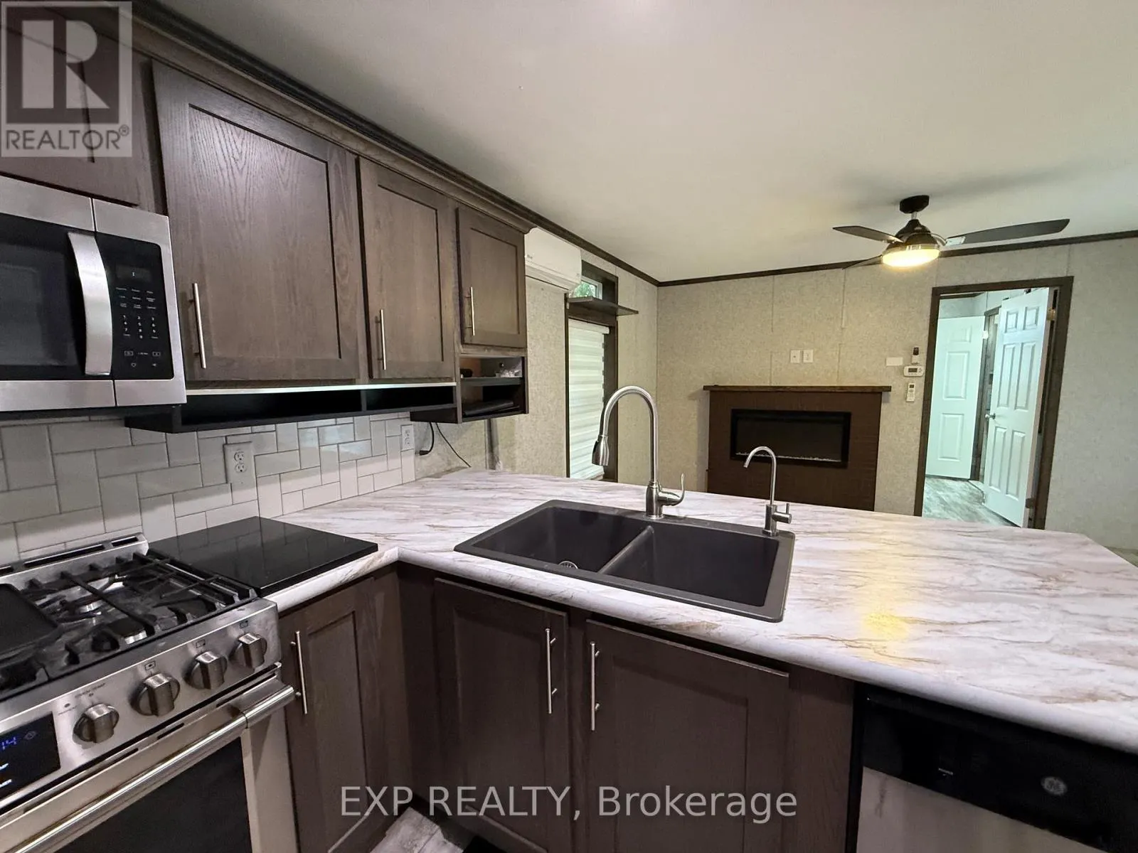 616 - 923590 RD 92 RR#3 ROAD, #616